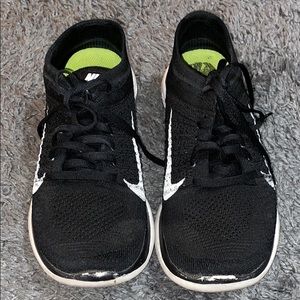 Women’s Nike free flyknit 4.0